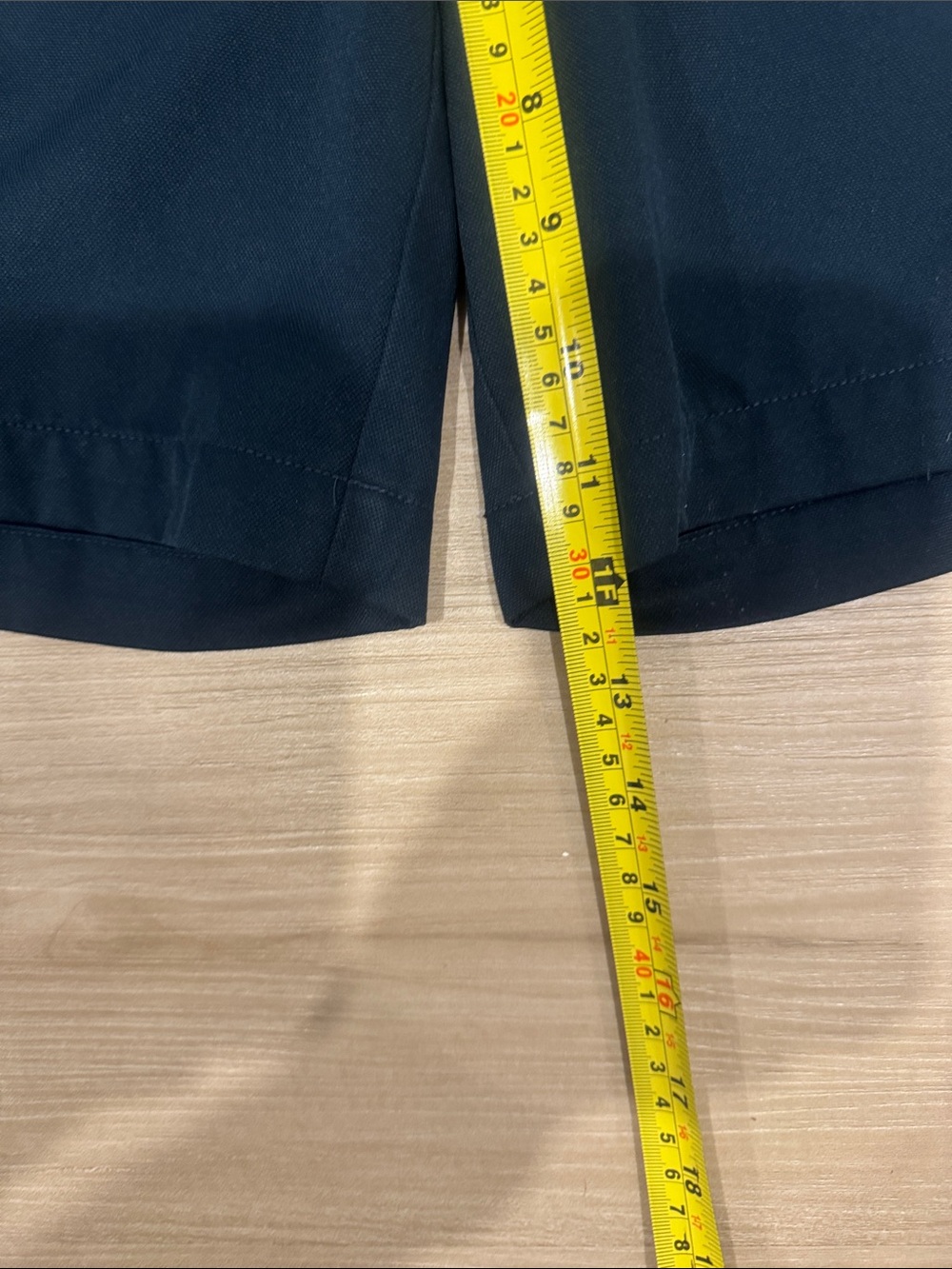 Men's Size 38 Nike Golf Flat Front Navy Shorts - Picture 6 of 8